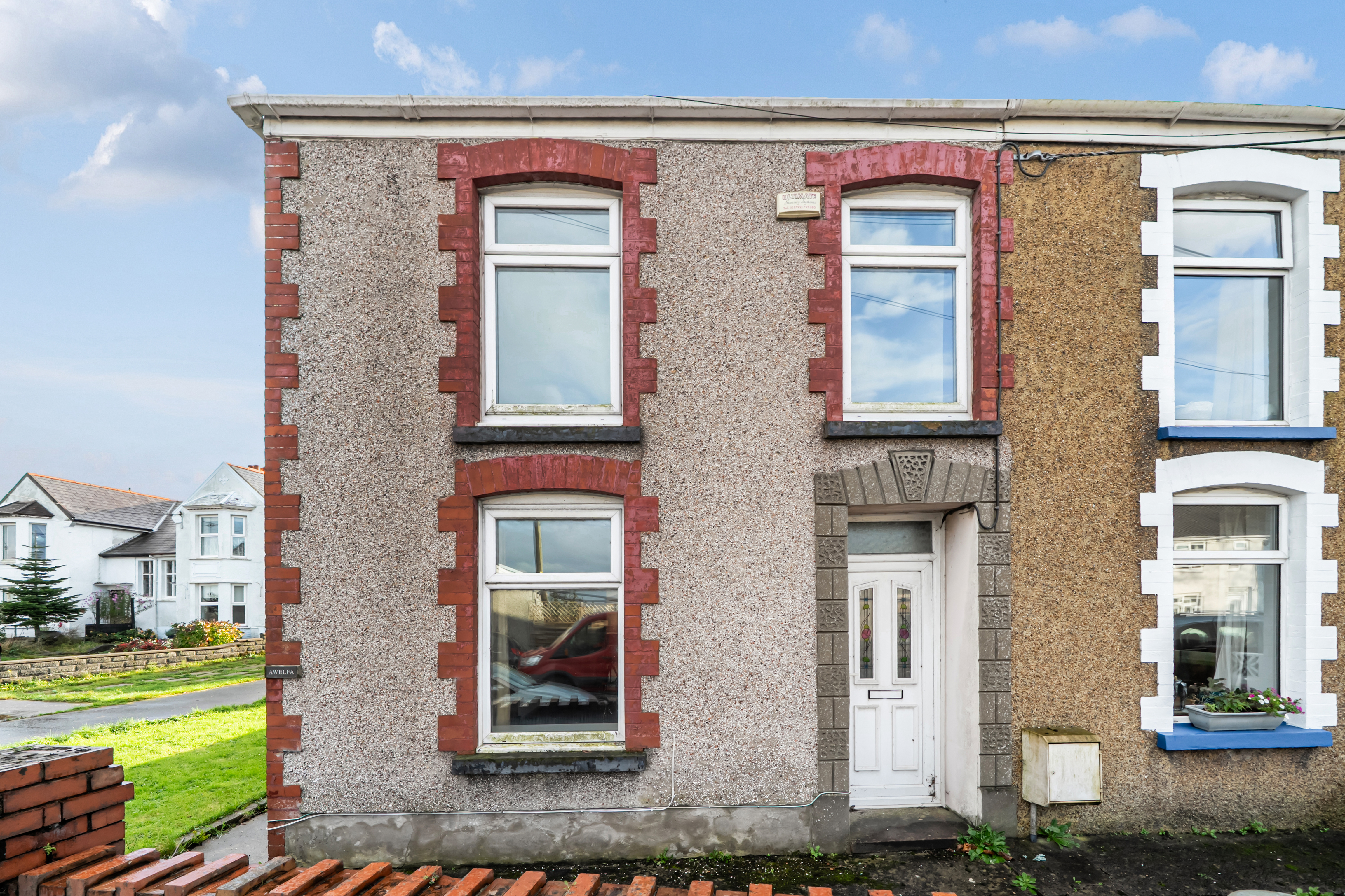 Awelfa, West End Penclawdd, Swansea, SA4 3YX