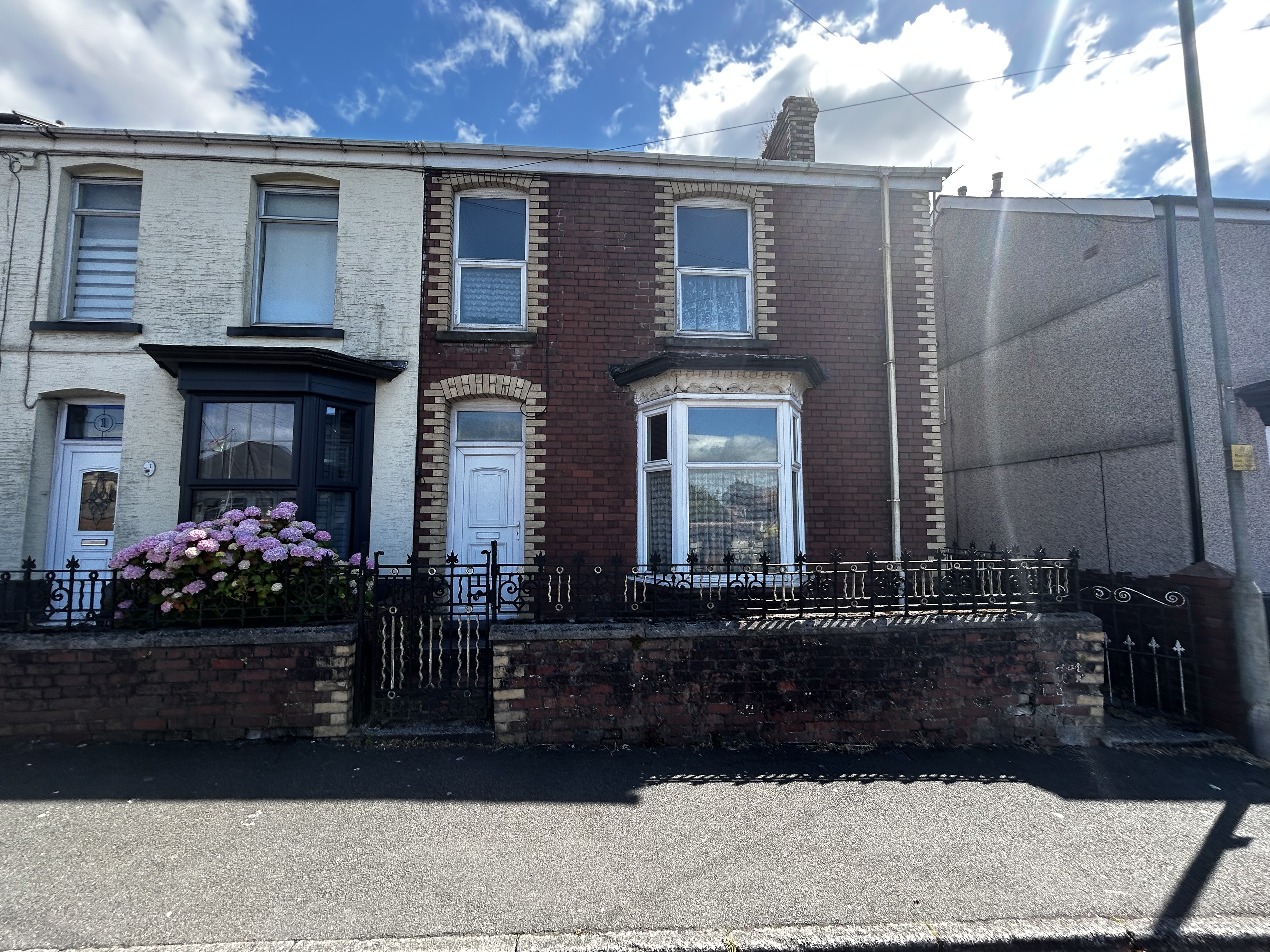 2, Mansel Street Gowerton, Swansea, SA4 3BU