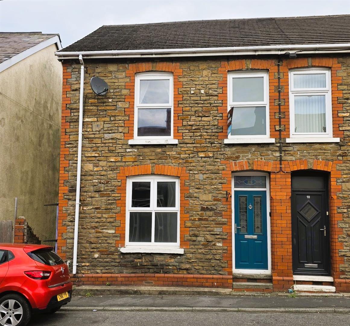 8, Pemberton Road Llanelli, SA14 9BG