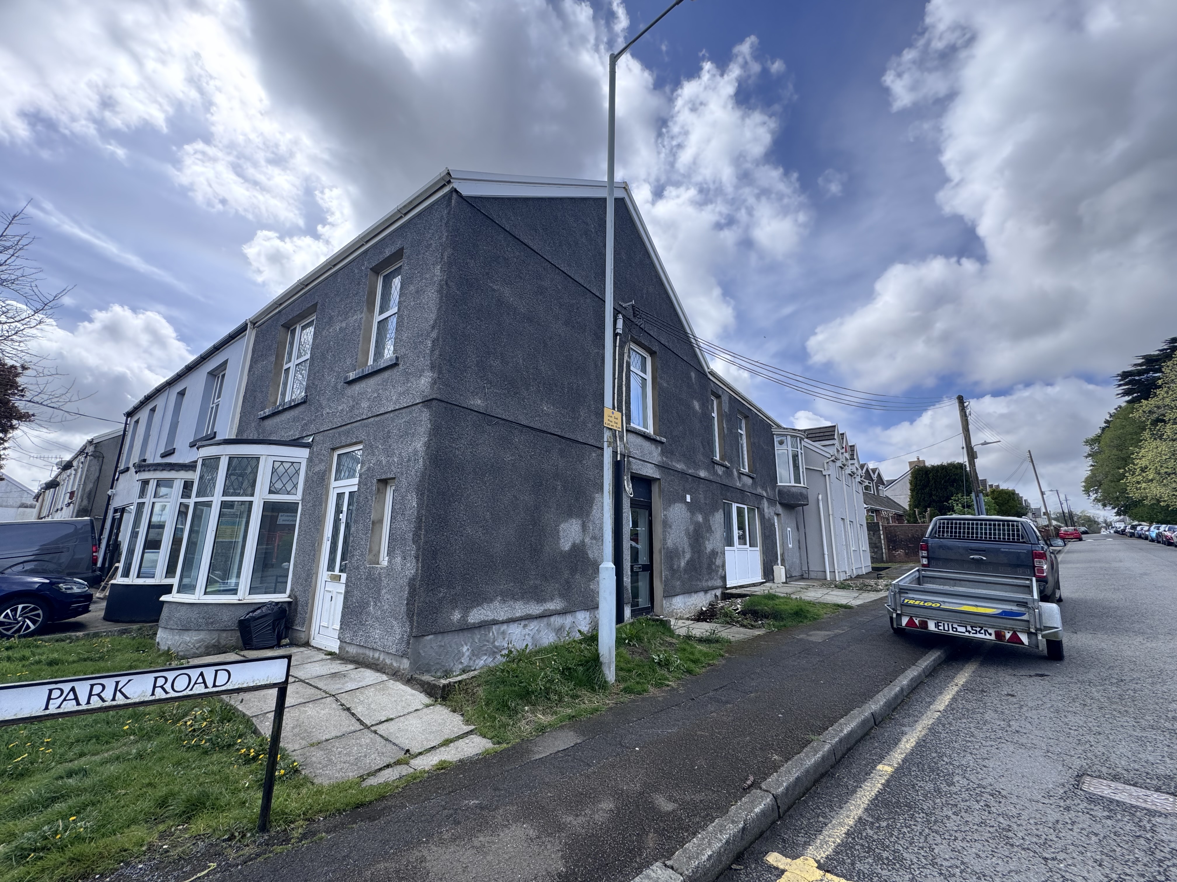 20 West Street Gorseinon, Swansea, SA4 4AA