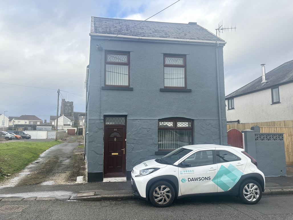 Park Road, Gorseinon, Swansea, SA4 4UR