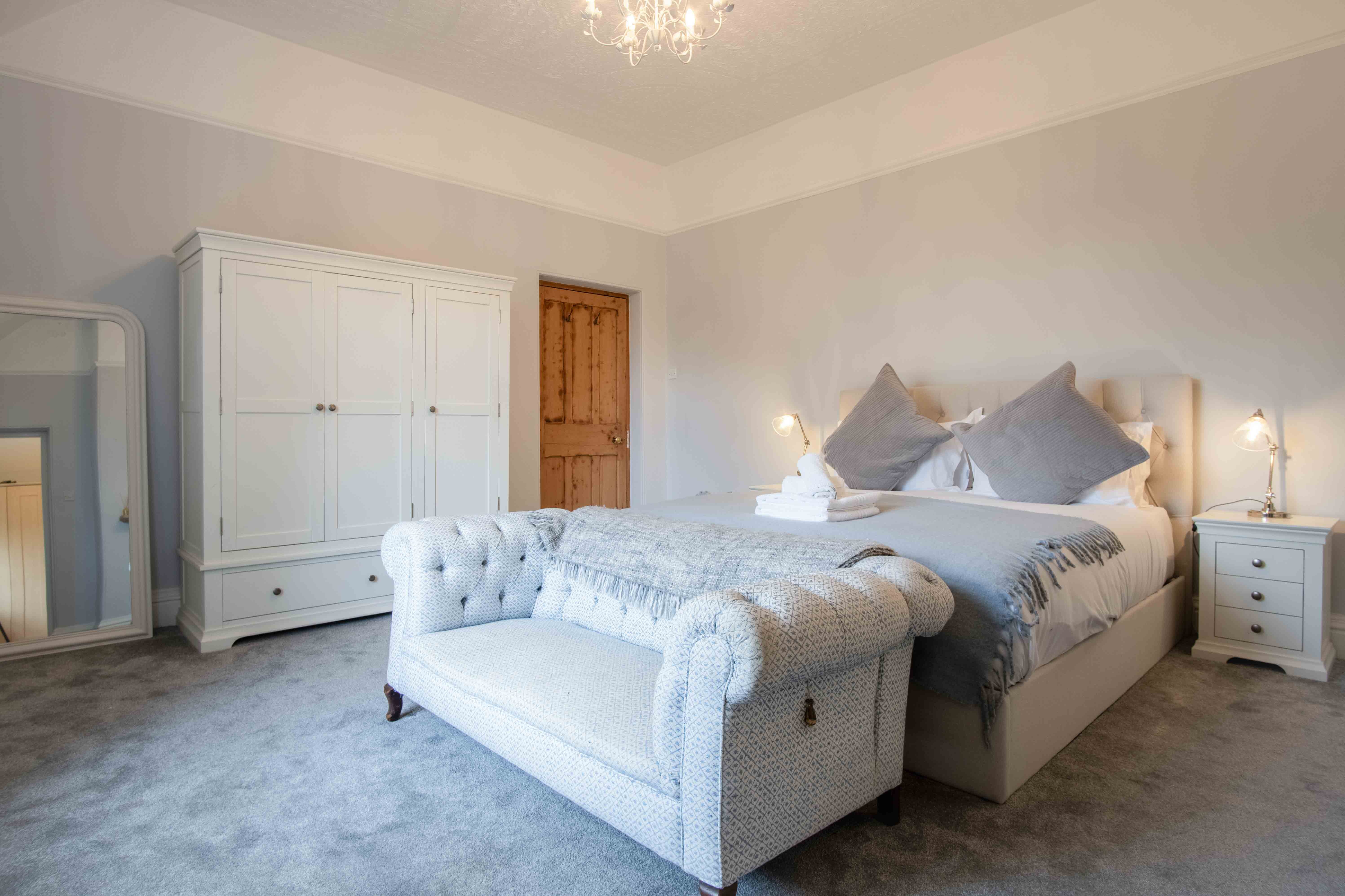 The Old Rectory, Church Road Llanedi, Pontarddulais, Swansea, SA4 0YS